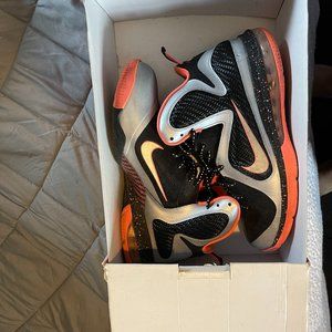 Nike Lebron Mango 9